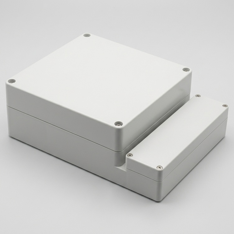 11-13 Plastic Enclosure